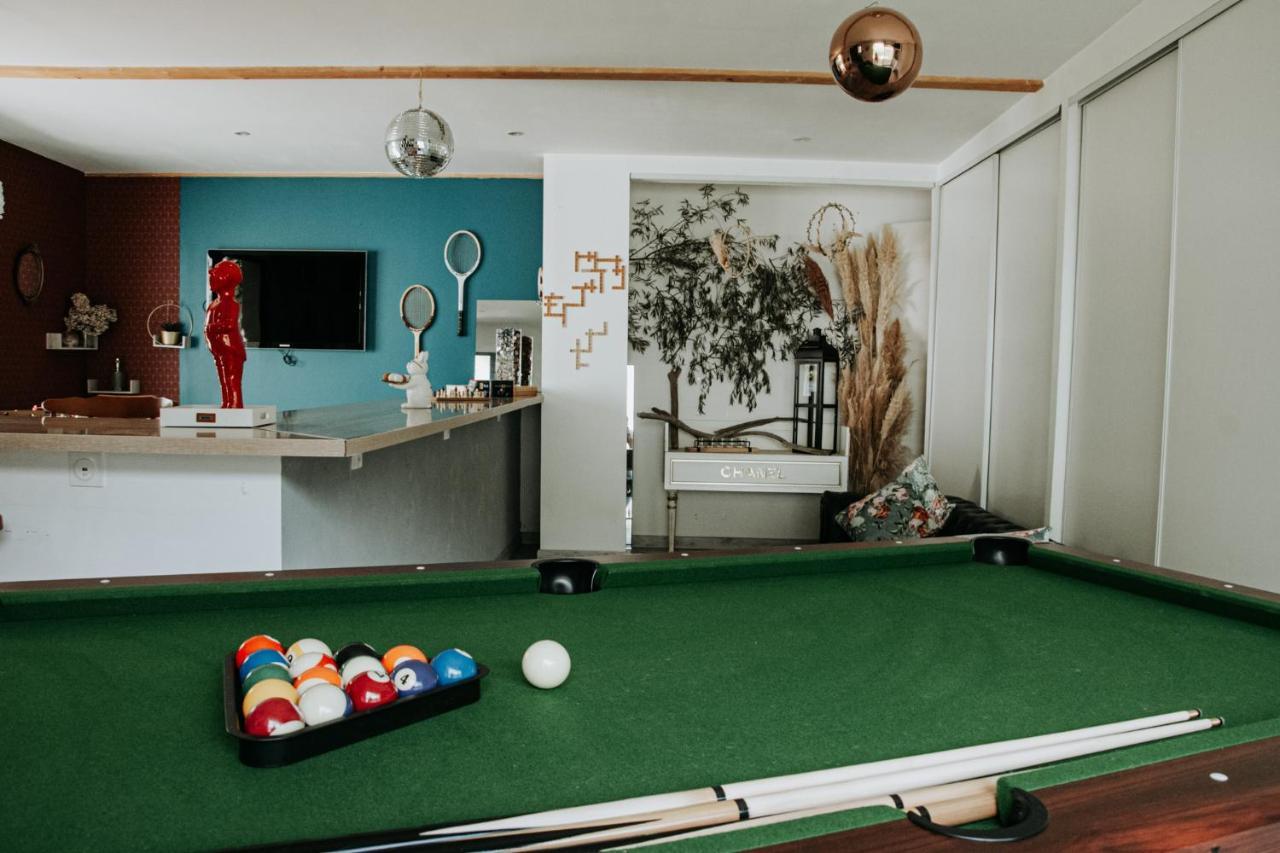 La Villa O Bois - Billard & Baby-Foot - Face A La Foret Séméac Kültér fotó